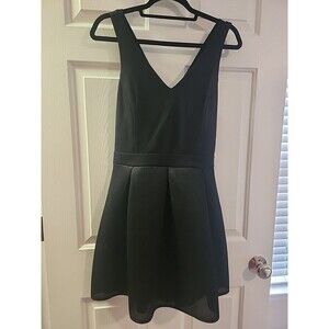 NWT Express Black Mini Dress CrossBack Mesh Textured Pleated Cocktail Size 10